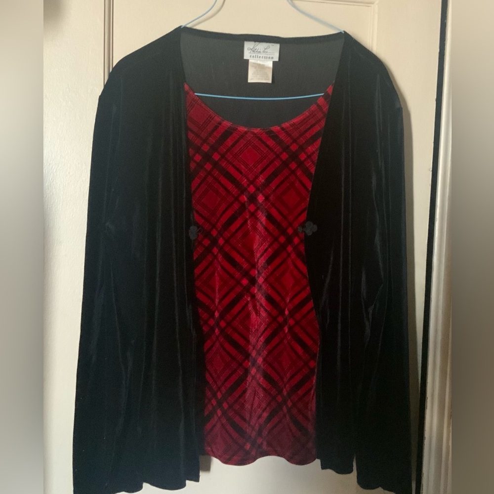 Kathie Lee Collection top & skirt - Picture 3 of 3